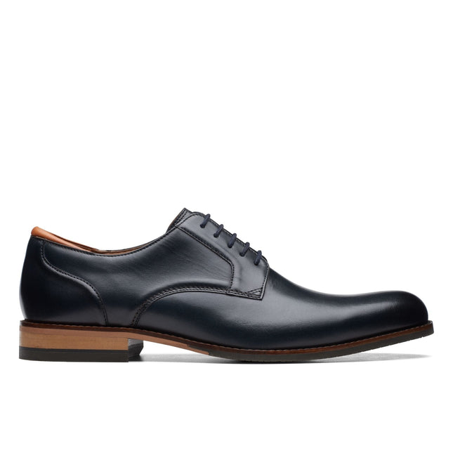 Clarks Men’s Craftarlo Lace Navy Leather Casual Shoes – Classic Lace-Up Leather Shoes with Comfortable Insole & Everyday Versatility