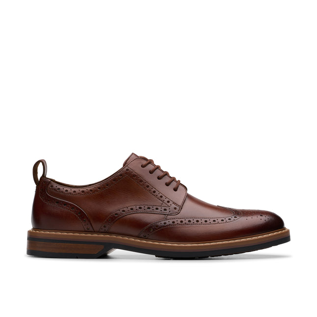 Clarks Men’s Aldwin Limit Mid Tan Leather Brogues – Smart Casual Mid-Height Lace-Up Boots with Cushioned Comfort & Durable Outsole
