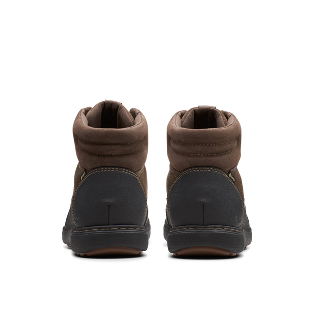 Clarks Men’s Mapstone Hi GTX Dark Brown Leather Waterproof Lace-Up Boots – All-Weather Outdoor & Urban Boots with GORE-TEX, Cushioned Support & Rugged Outsole