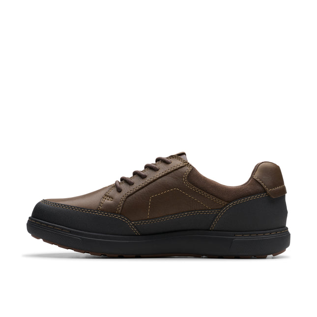 Clarks Men’s Mapstone Lo GTX Dark Brown Leather Waterproof Shoes – All-Weather Leather Lace-Ups with GORE-TEX®, Cushioned Comfort & Rugged Outsole